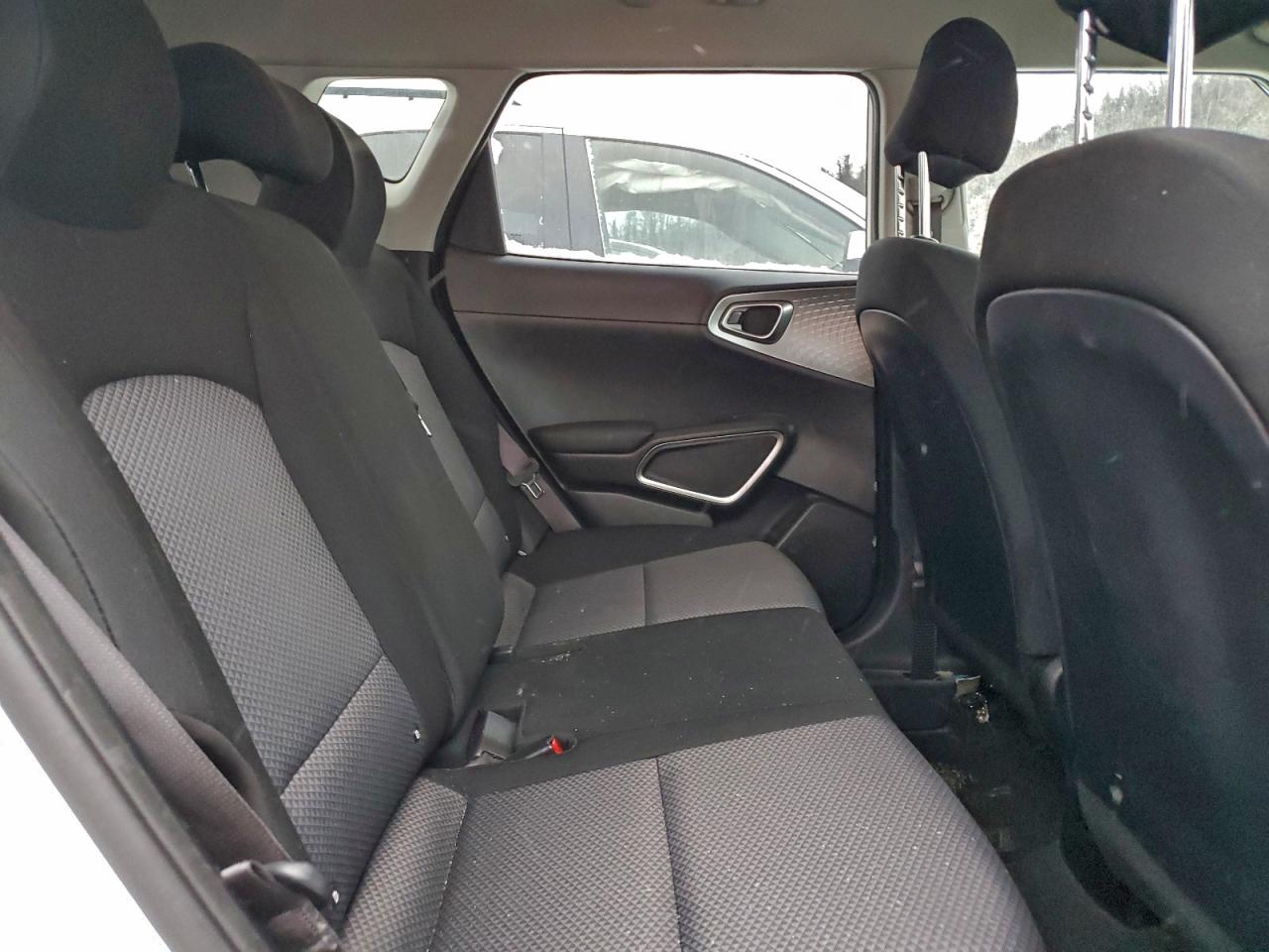 Kia Soul Lx Image 10