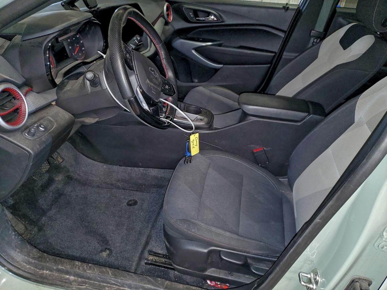 Chevrolet Trax 1rs Image 10