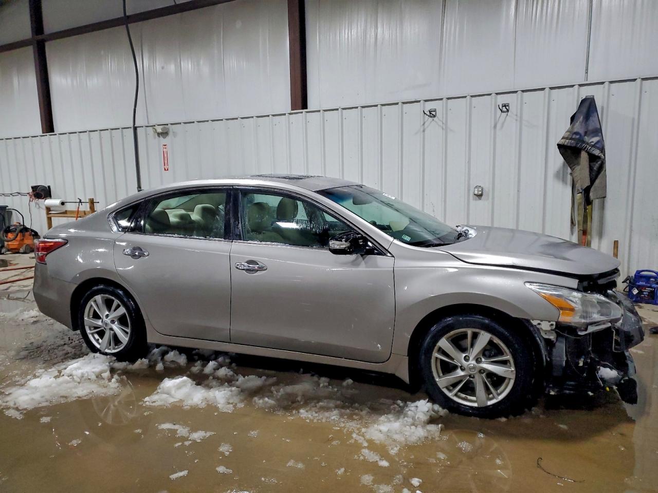 Nissan Altima 2.5 Image 8