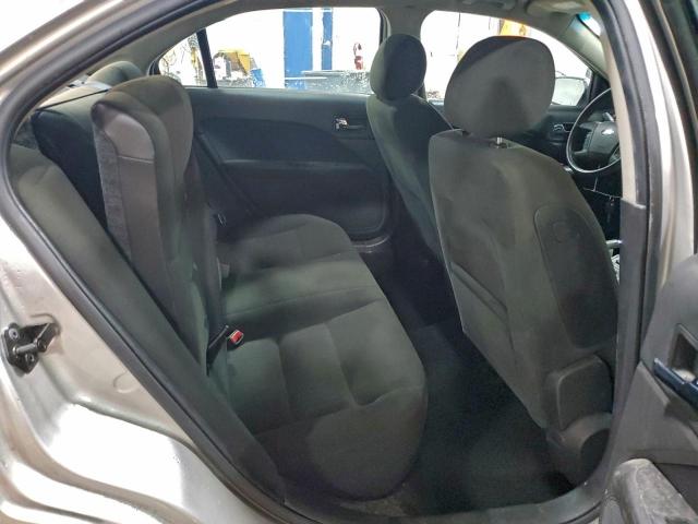 Ford Fusion Se Image 6