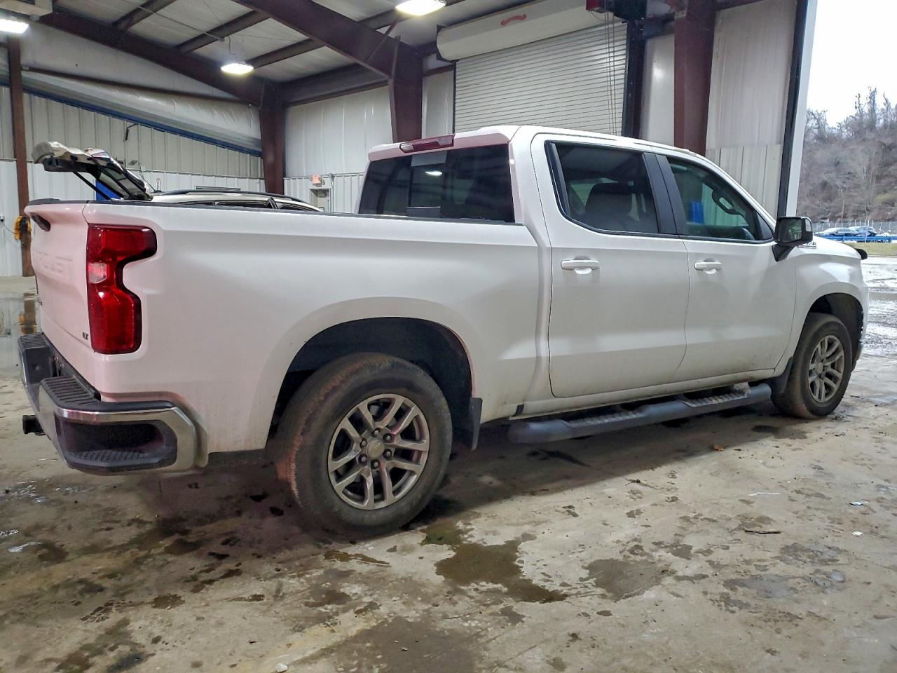 Chevrolet Silverado K1500 Lt Image 3