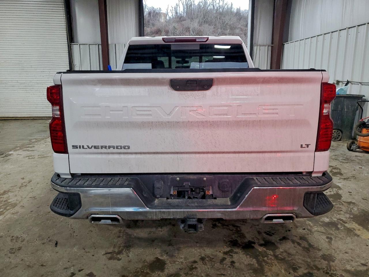 Chevrolet Silverado K1500 Lt Image 9