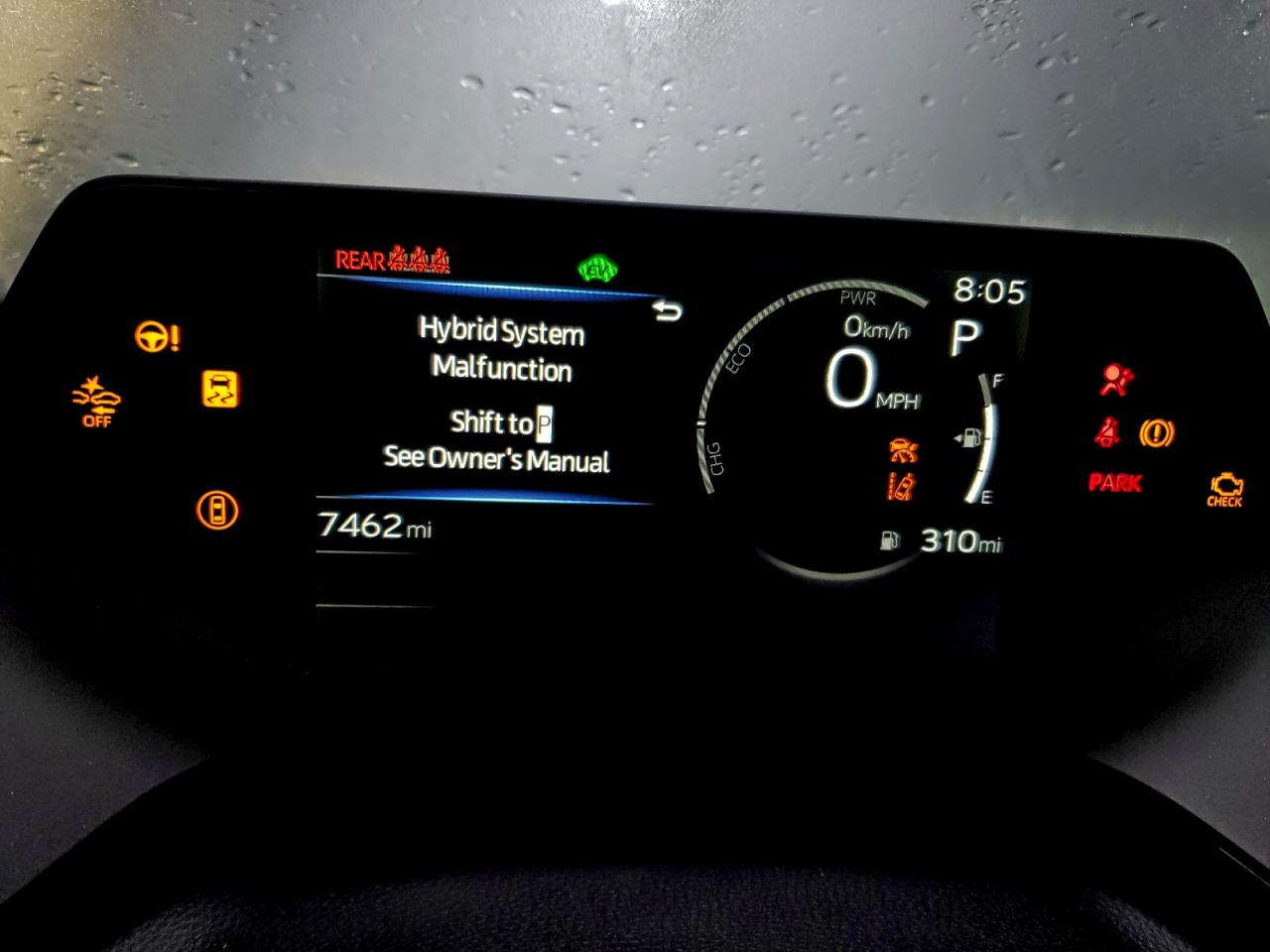 Toyota Prius Le Image 10