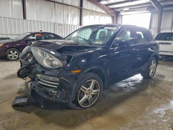  Salvage Porsche Cayenne