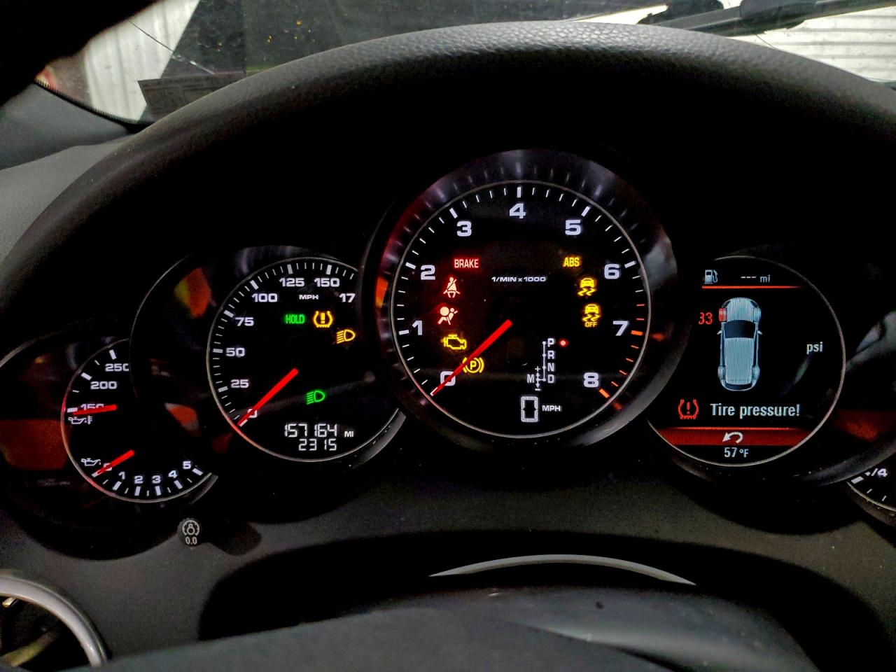 Porsche Cayenne Image 10