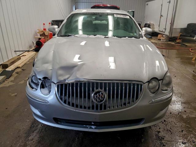 Buick LaCrosse Cx Image 8