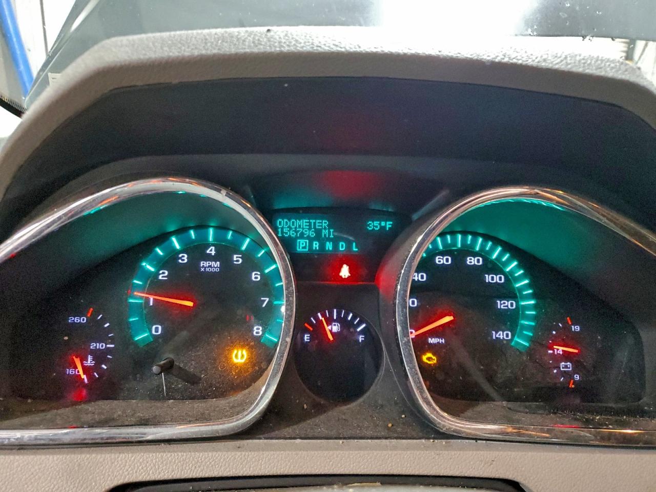 Chevrolet Traverse Ls Image 9