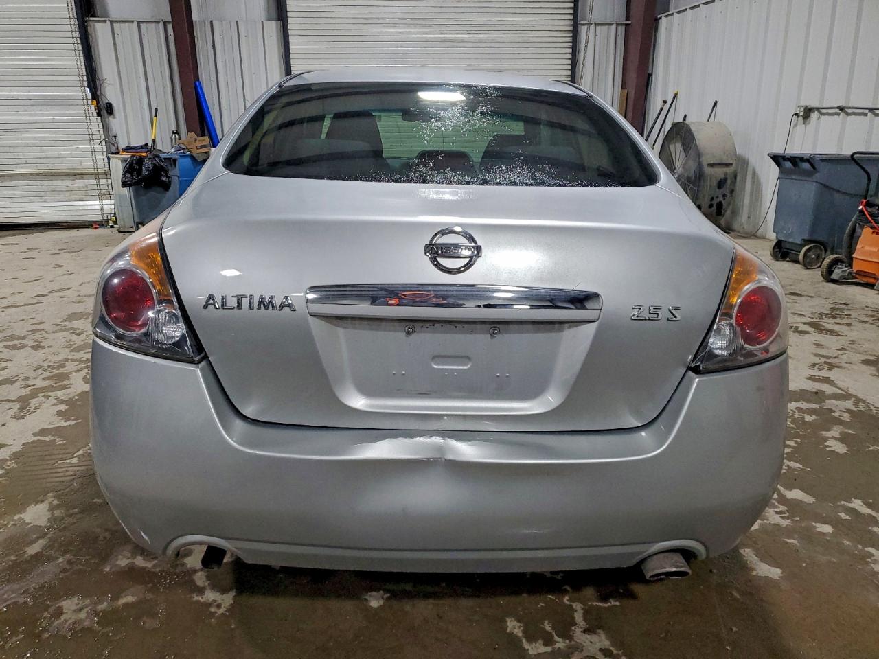 Nissan Altima 2.5 Image 6