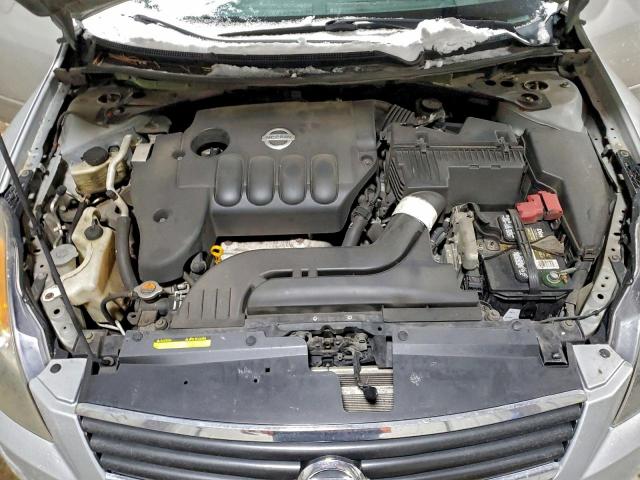Nissan Altima 2.5 Image 8