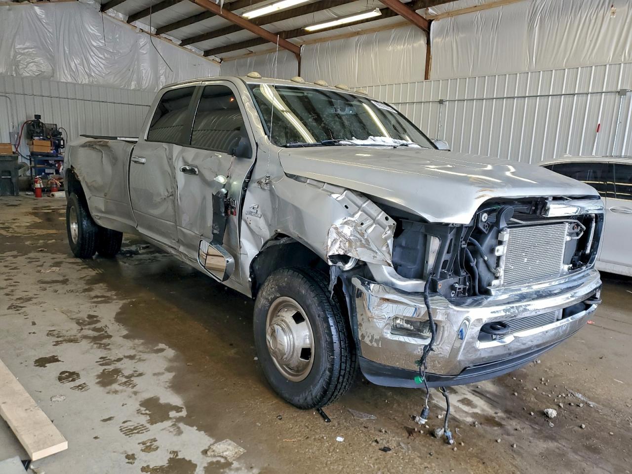 Dodge Ram 3500 Image 3