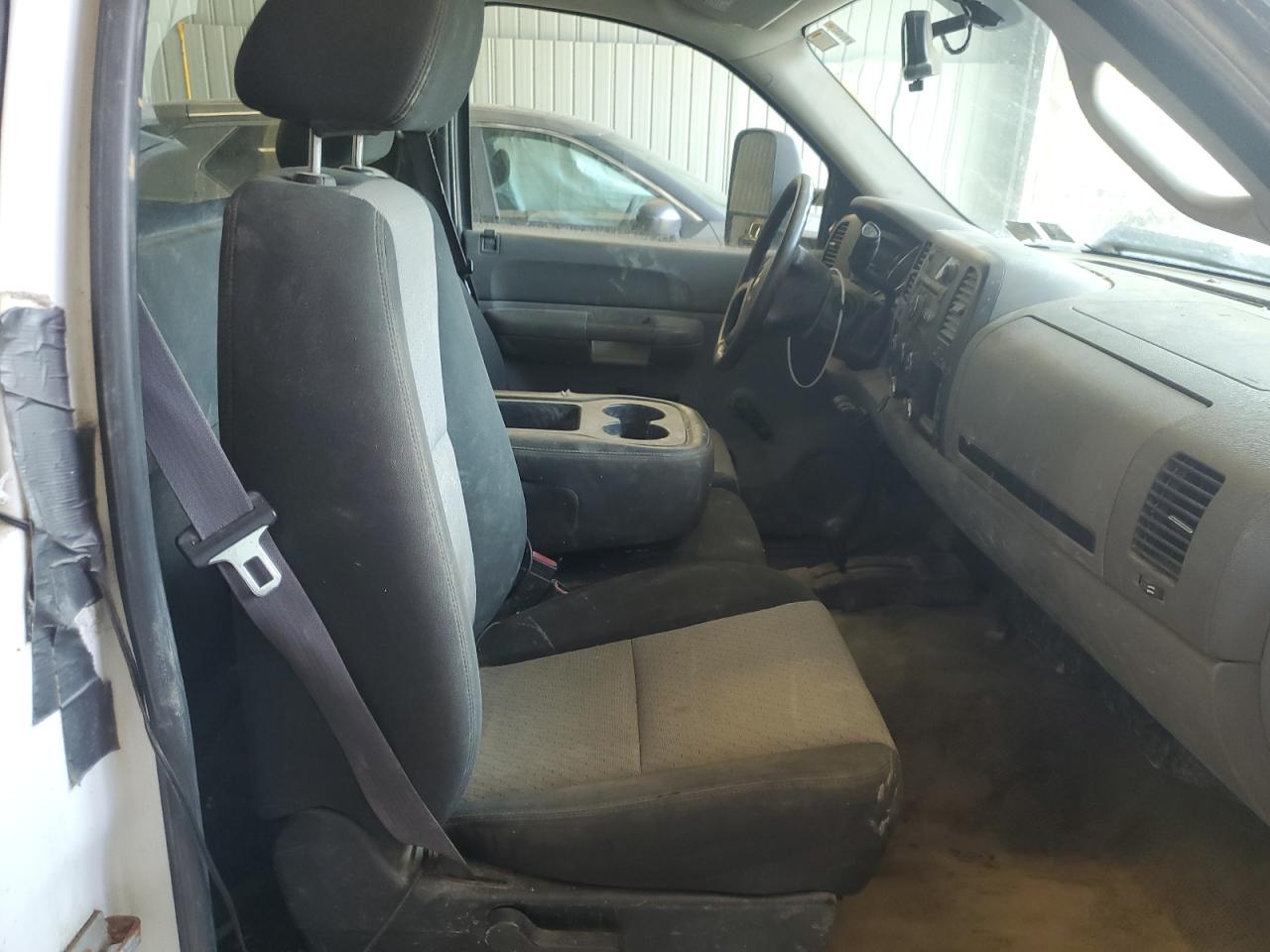 Chevrolet Silverado K2500 Heavy Duty Image 7