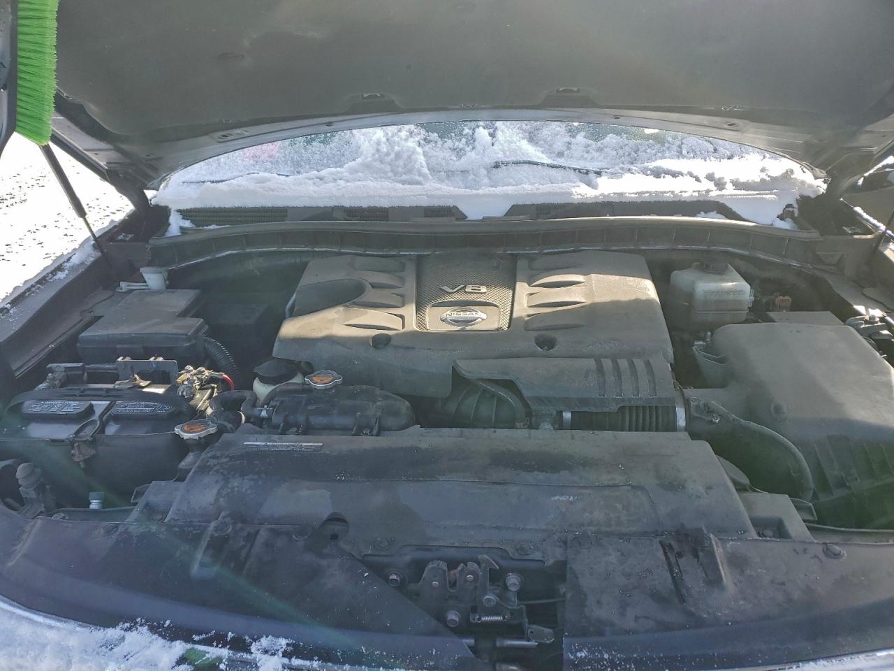 Nissan Armada Sv Image 8