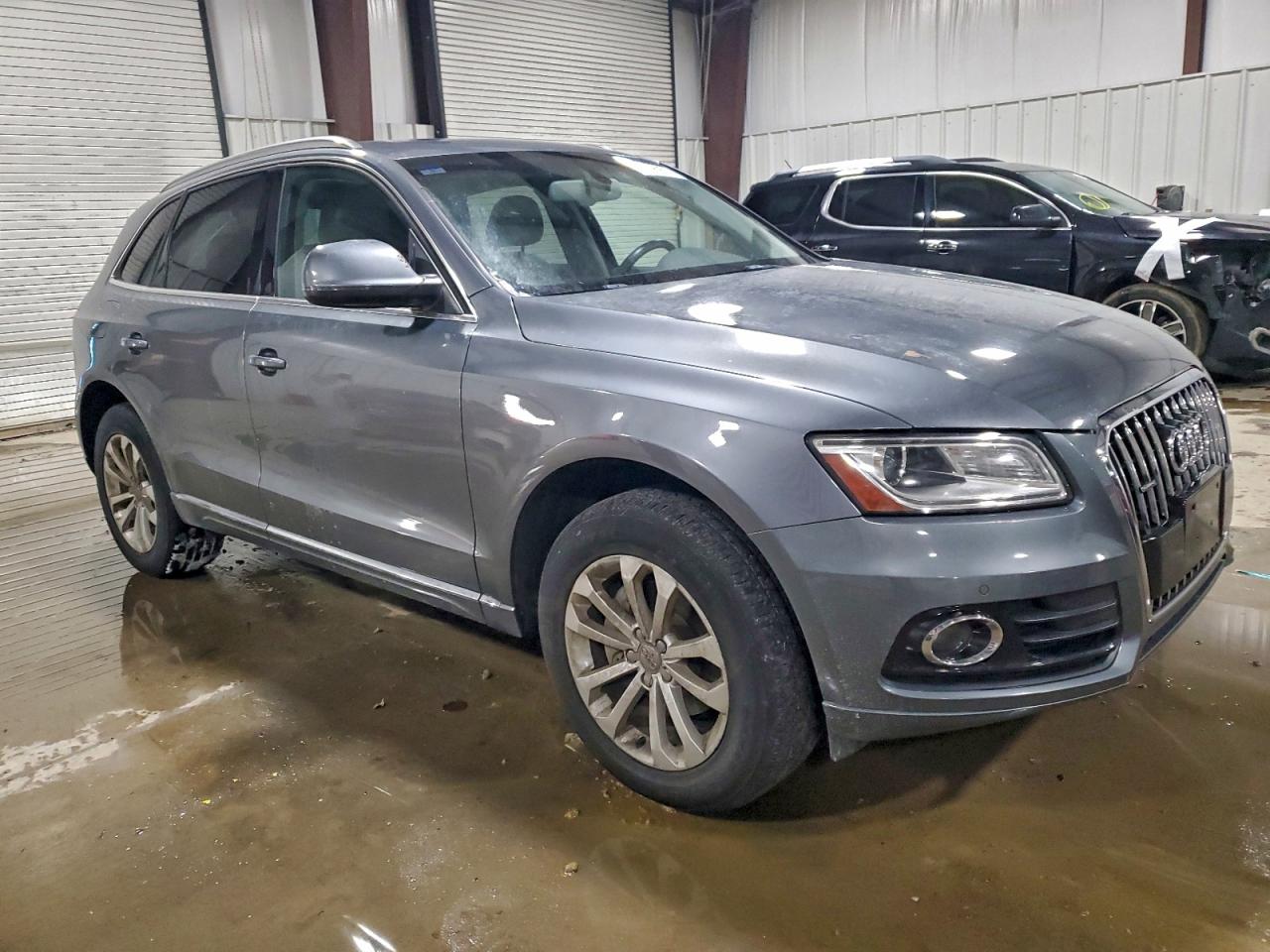 Audi Q5 Premium Plus Image 9