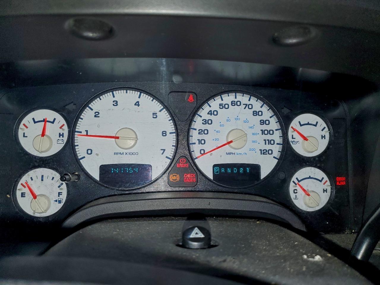 Dodge Ram 1500 St Image 8