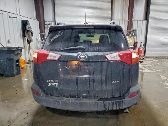 Toyota RAV4 Xle Image 4