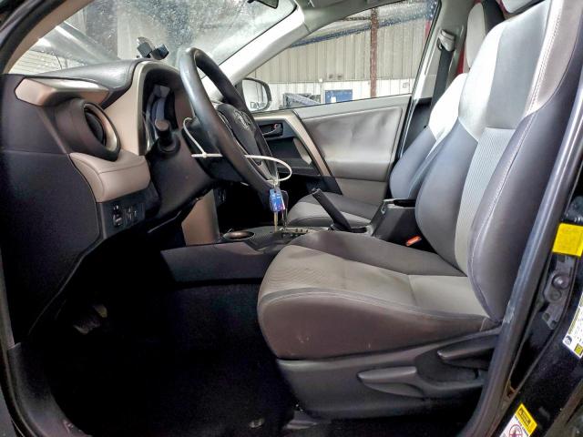 Toyota RAV4 Xle Image 7