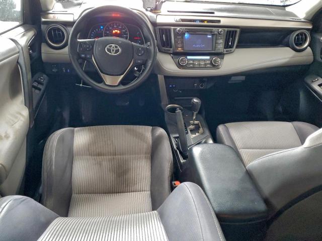 Toyota RAV4 Xle Image 11