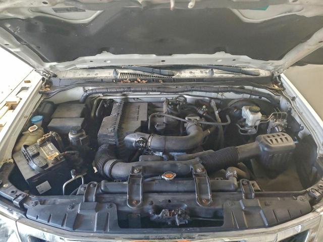 Nissan Frontier S Image 7