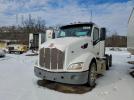Peterbilt 579 Image 2