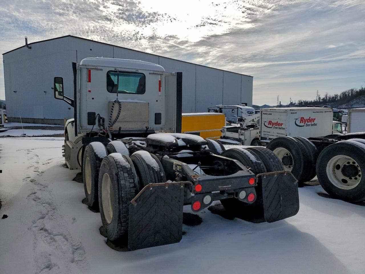 Peterbilt 579 Image 4