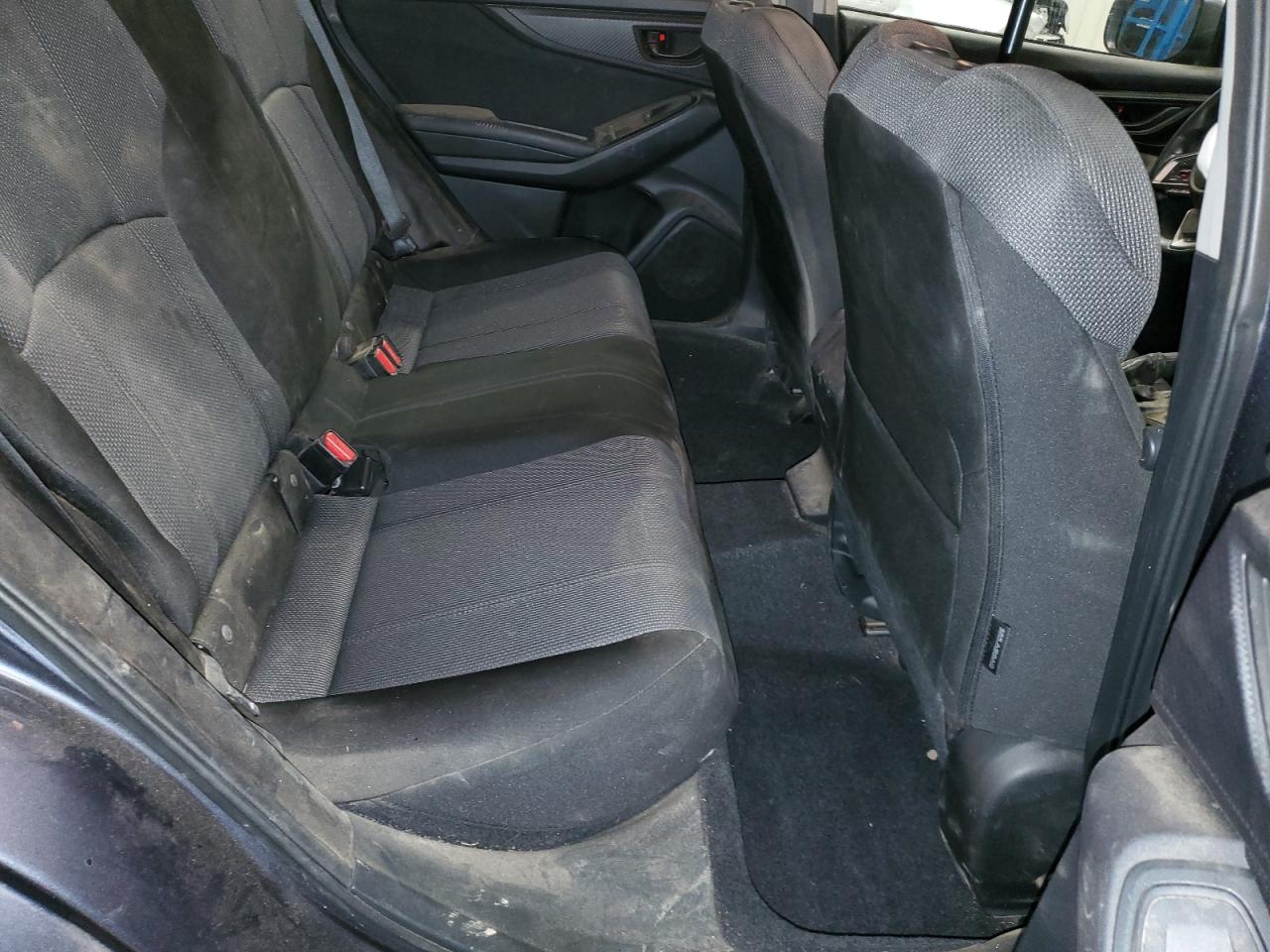 Subaru Impreza Premium Image 12