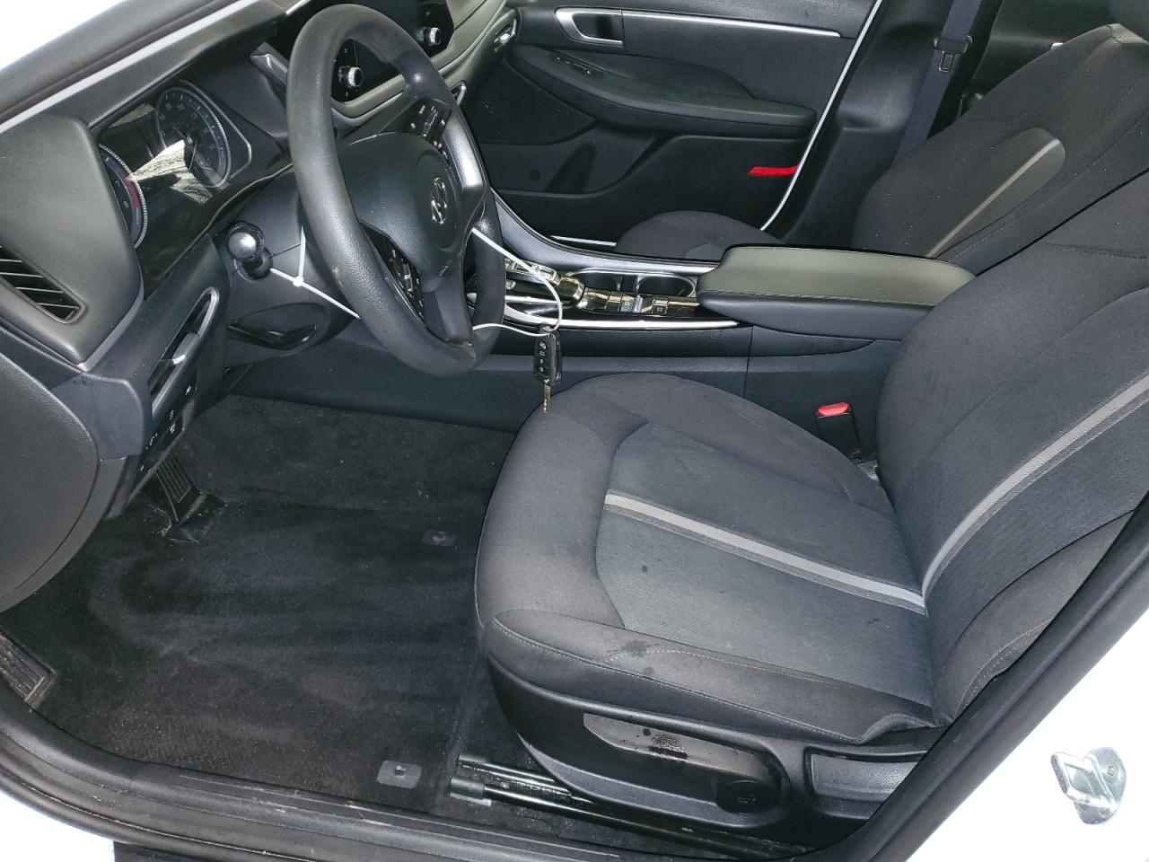 Hyundai SONATA Se Image 2