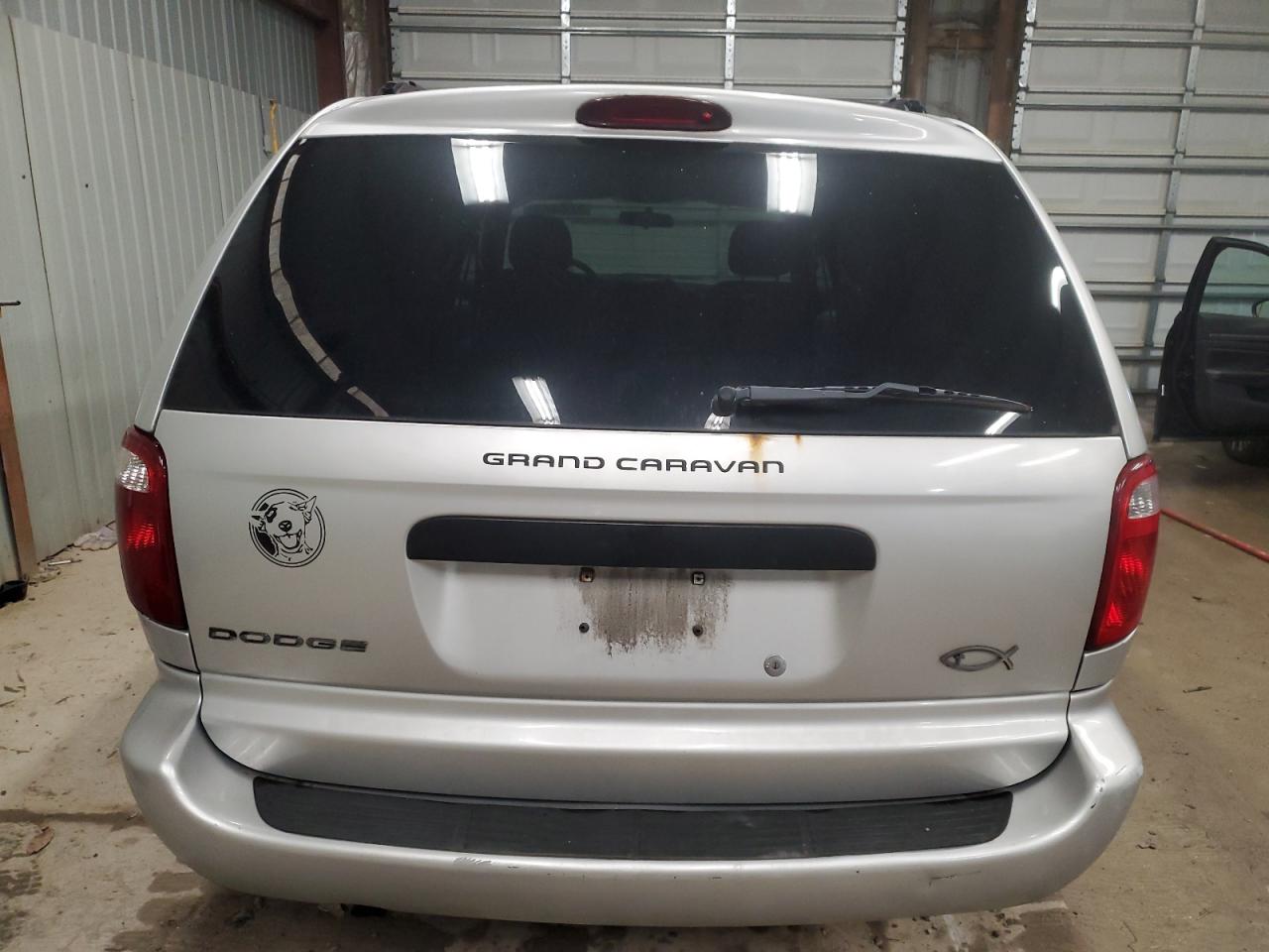 Dodge Caravan Se Image 14