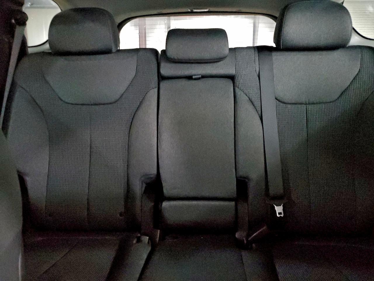 Hyundai SANTA FE Se Image 13