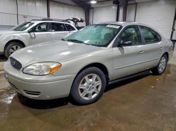  Salvage Ford Taurus