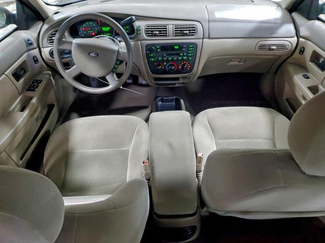 Ford Taurus Se Image 11