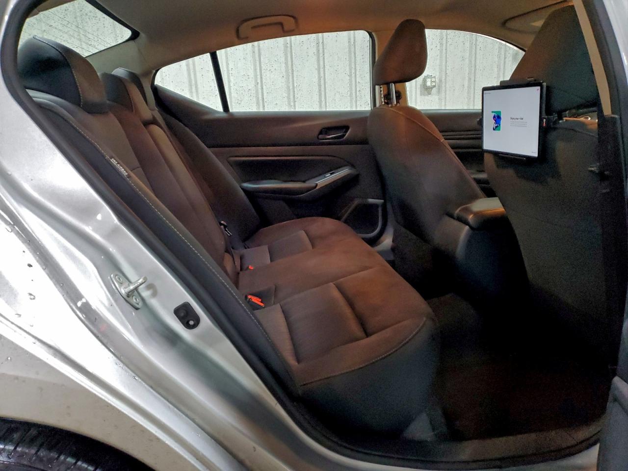 Nissan Altima S Image 11