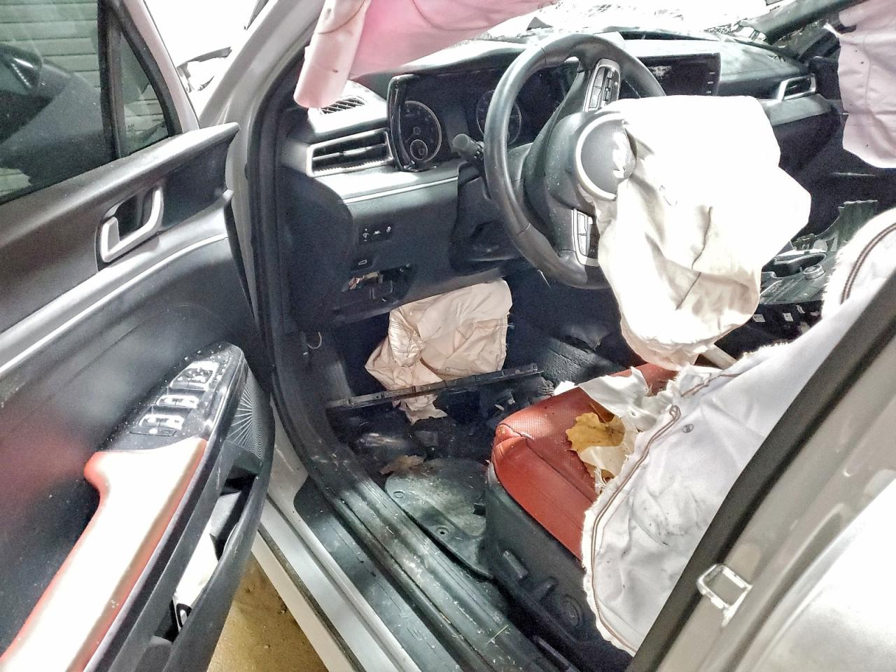 Kia K5 Gt Line Image 4