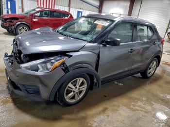  Salvage Nissan Kicks