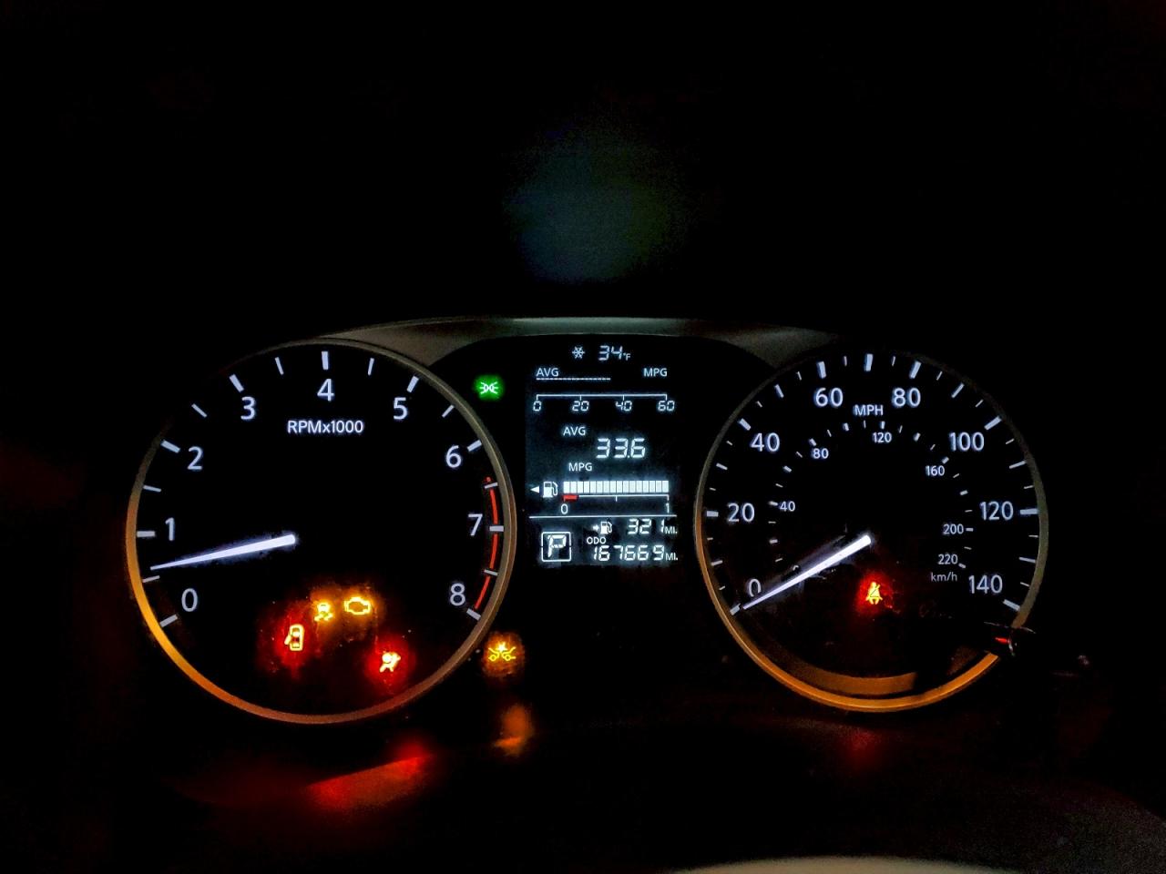 Nissan Kicks S Image 6