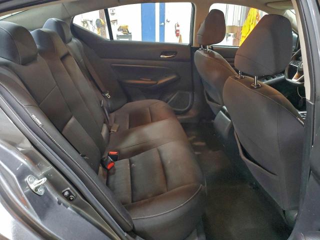 Nissan Altima S Image 5