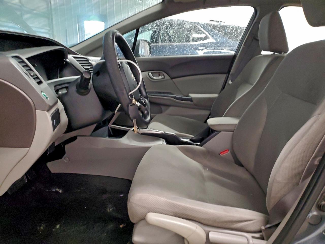 Honda Civic Lx Image 9