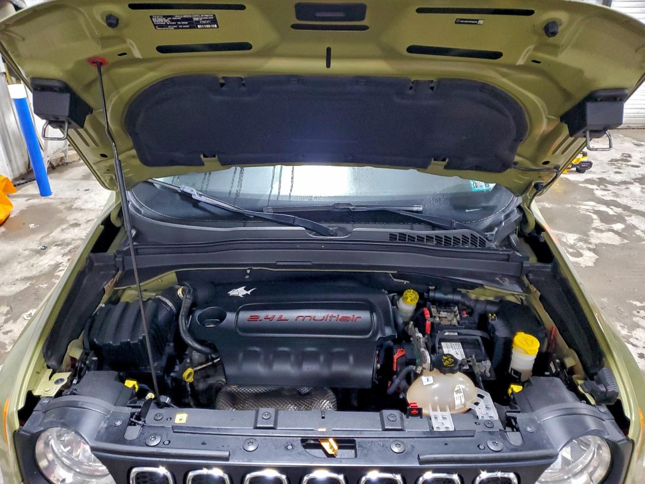 Jeep Renegade Sport Image 12