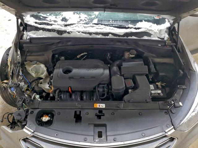 Hyundai SANTA FE Image 13