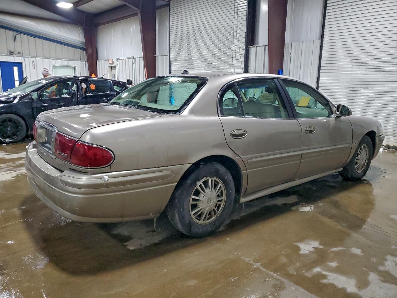 Buick LeSabre Custom Image 4