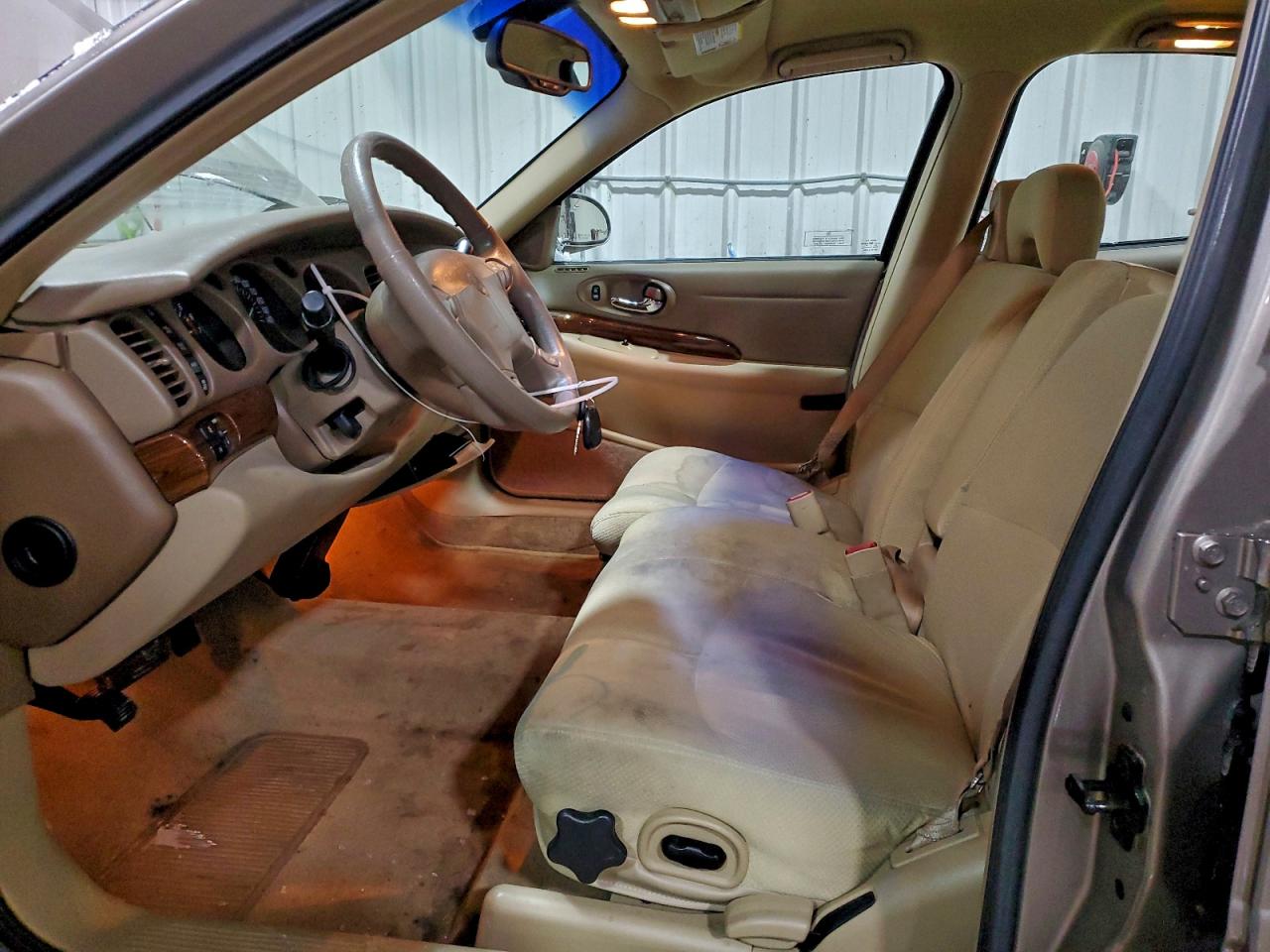 Buick LeSabre Custom Image 7