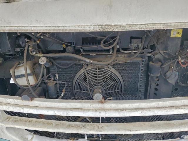 Coachmen Motor Home P3500 Image 4