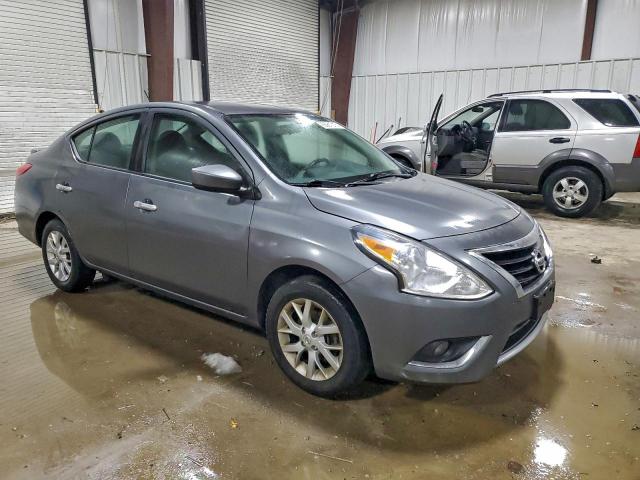 Nissan Versa S Image 12