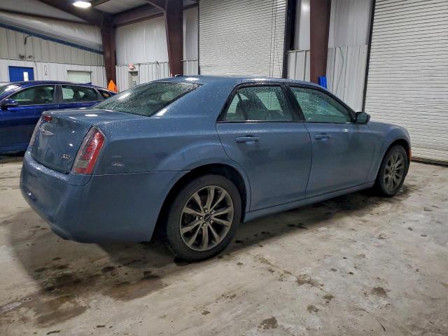 Chrysler 300 S Image 10
