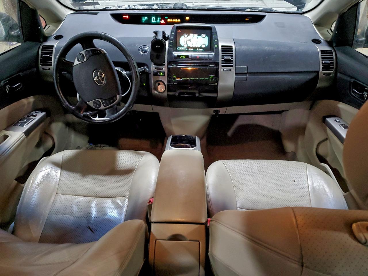 Toyota Prius Image 9