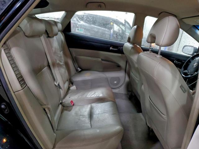 Toyota Prius Image 12