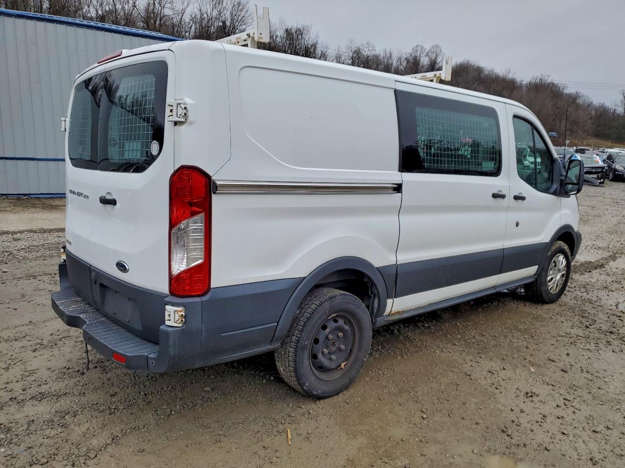 Ford Transit T-250 Image 3