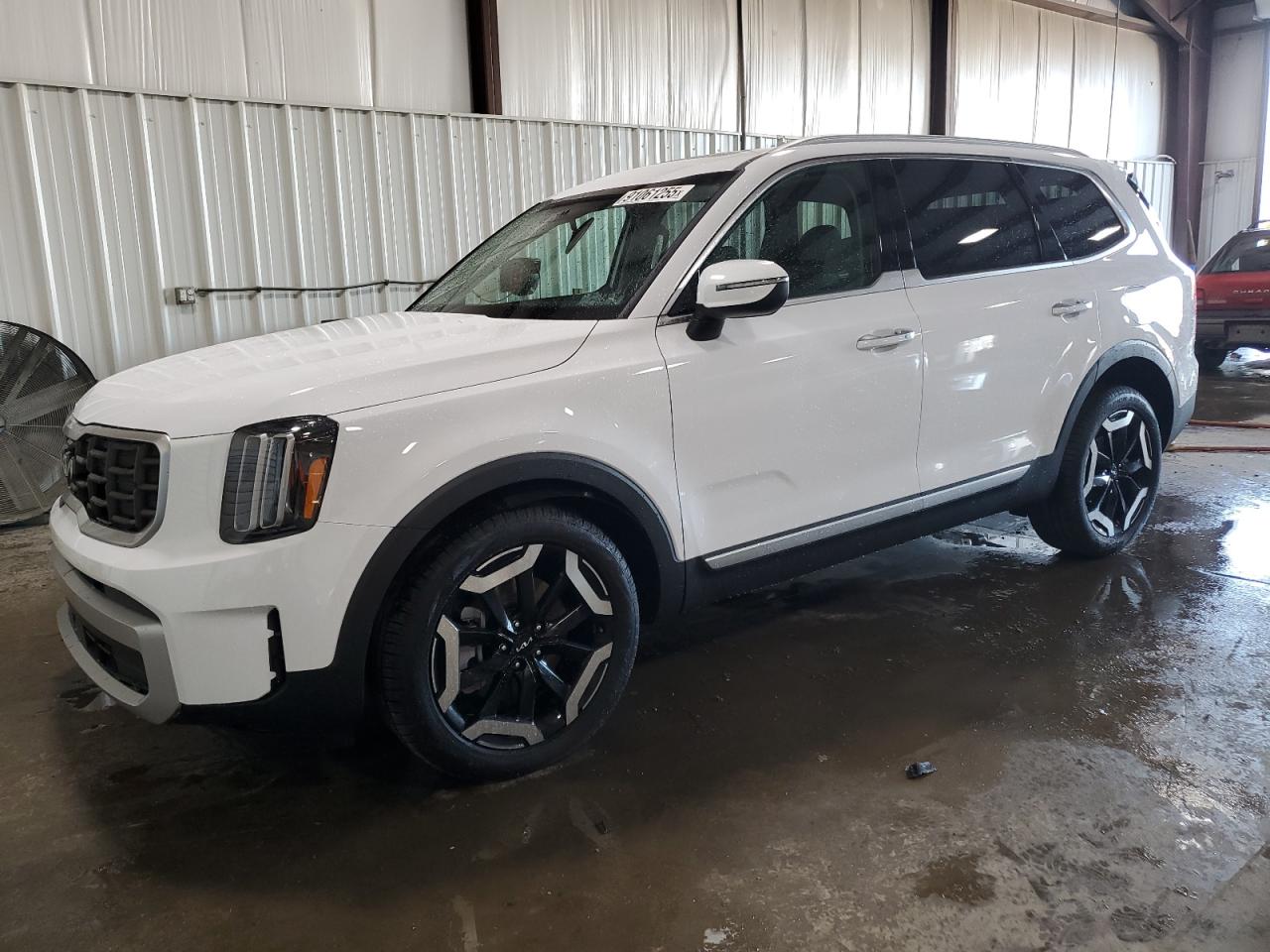 Kia Telluride S Image 1