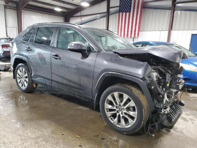 Toyota RAV4 Xle Premium Image 3