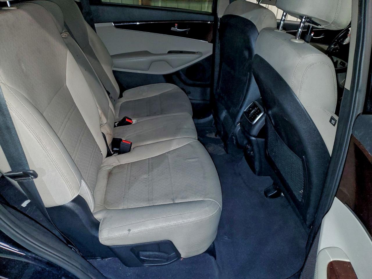 Kia Sorento Lx Image 5