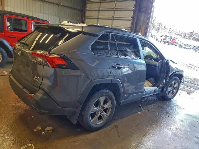 Toyota RAV4 Xle Image 12